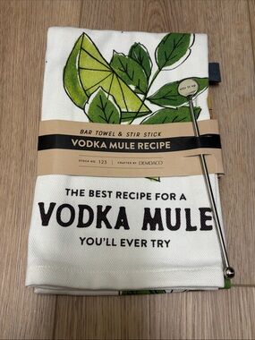 Demdaco White Bar Towel with Green Lime Print and Stir Stick